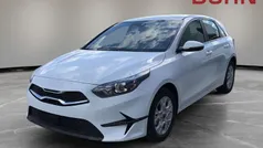 Weiß Neu 2025 Kia Ceed Kleinwagen | 27.880 € (Fairer Preis)