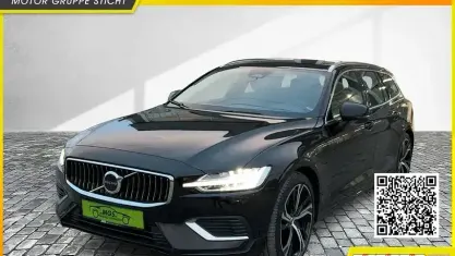 Gebraucht Volvo V60 Ultimate 456 PS (335 kW) 2022 Black stone Kombi