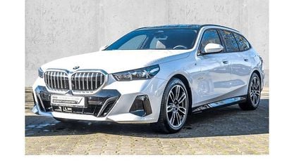 Second-hand BMW 520 M Sport 197 CP (144 kW) 2025 Alb Break