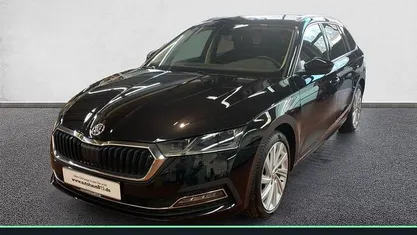 Gebraucht Skoda Octavia Style 150 PS (110 kW) 2020 Blackmagic perleffekt Kombi