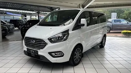 Usata Ford Tourneo Titanium X 185 CV (136 kW) 2020 Station wagon