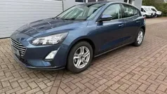 Chromablau metallic Gebraucht 2021 Ford Focus Cool & Connect Limousine | 16.990 € (Guter Preis)