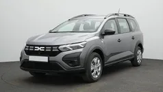 Gebraucht 2025 Dacia Jogger Essentiel Van / Kleinbus | 19.590 € (Superpreis)
