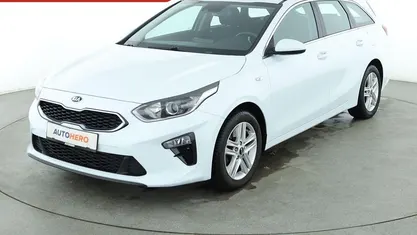 Gebraucht Kia Ceed Vision 140 PS (102 kW) 2021 Weiß Kleinwagen