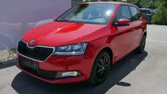 Corridarot Gebraucht 2021 Skoda Fabia Ambition Limousine | 15.990 € (Fairer Preis)