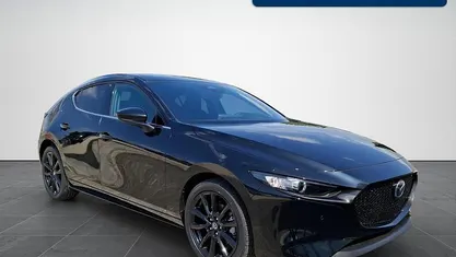 Jet black metallic Gebraucht 2025 Mazda 3 Homura-Line Limousine | 27.990 € (Fairer Preis)