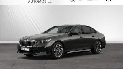 Gebraucht BMW 540 M Sport 303 PS (222 kW) 2024 Sophistograu brillanteffekt metallic Limousine