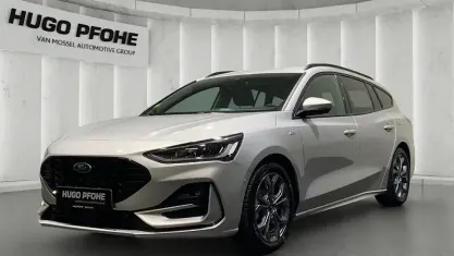 Gebraucht Ford Focus ST-Line X 155 PS (114 kW) 2024 Silber Kombi