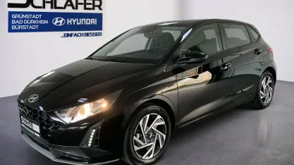 Neu Hyundai i20 Trend 101 PS (74 kW) 2025 Phantom black / met Kleinwagen