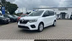 Weiß (mineralweiß) Gebraucht 2024 Renault Kangoo Equilibre Van / Kleinbus | 22.990 € (Fairer Preis)