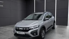 Grau Gebraucht 2023 Dacia Sandero Expression Kleinwagen | 14.485 € (Guter Preis)