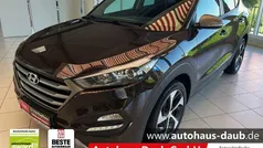 Braun Gebraucht 2017 Hyundai Tucson Advantage SUV | 19.470 € (Fairer Preis)