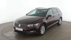 Rot Gebraucht 2018 VW Passat Comfortline Kombi | 15.110 € (Fairer Preis)