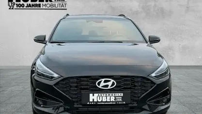 Ny Hyundai i30 Advantage 140 HK (102 kW) 2025 Sort Stationcar