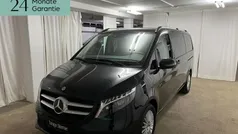 Obsidianschwarz metallic Gebraucht 2023 Mercedes V250 Edition Van / Kleinbus | 62.820 € (Fairer Preis)