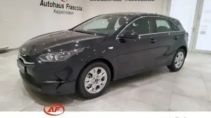 Usata Kia Ceed Vision 101 CV (74 kW) 2024 Nero Utilitaria