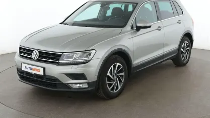 Gebraucht VW Tiguan Sound 150 PS (110 kW) 2017 Grau SUV