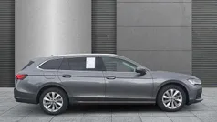 Graphitegrau Neu 2025 Skoda Superb Selection Kombi | 43.290 € (Guter Preis)