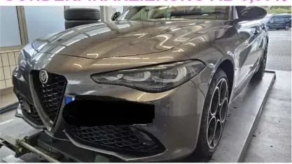 Occasion Alfa Romeo Giulia Veloce 280 ch (205 kW) 2023 Gris Berline