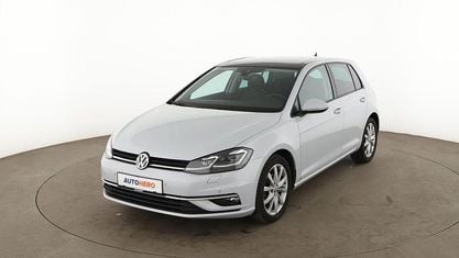 Gebraucht VW Golf VII Comfortline 2017 Weiß Limousine