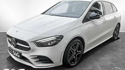 Gebraucht Mercedes B250e 160 PS (117 kW) 2022 Unilack polarweiß Van / Kleinbus