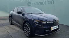 Blau Gebraucht 2022 Renault Mégane Techno Limousine | 28.745 € (Fairer Preis)