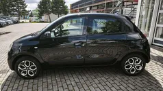 Gne blackpearlschwarzmet. Gebraucht 2021 Renault Twingo Zen Kleinwagen | 11.990 € (Fairer Preis)