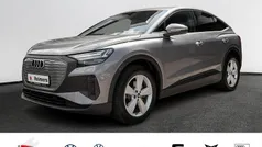 Grau Gebraucht 2022 Audi Q4 Sportback e-tron Sport SUV | 29.980 € (Fairer Preis)