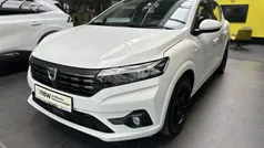 Weiß Gebraucht 2022 Dacia Sandero Comfort Kleinwagen | 11.890 € (Guter Preis)