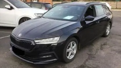 Schwarz Gebraucht 2022 Skoda Octavia SportLine Kombi | 20.901 € (Fairer Preis)
