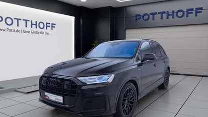 Schwarz Gebraucht 2022 Audi Q7 S-Line SUV | 42.750 € (Fairer Preis)