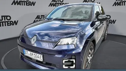 Blau Gebraucht 2024 Renault R5 Komfort Kleinwagen | 32.330 € (Fairer Preis)