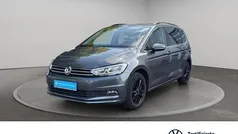 Gebraucht 2018 VW Touran Comfortline Van / Kleinbus | 22.480 € (Fairer Preis)