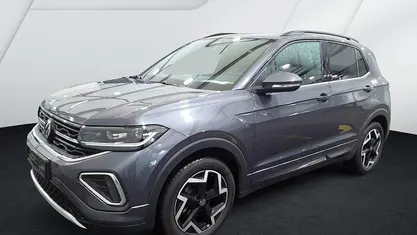 Gebraucht VW T-Cross R-line 150 PS (110 kW) 2025 SUV