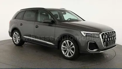 Gebraucht 2025 Audi Q7 Basis SUV | 70.395 € (Superpreis)