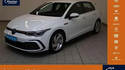 Pure white Gebraucht 2023 VW Golf Pro Limousine | 27.880 € (Fairer Preis)