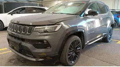 Graphite grey metallic) (grau Gebraucht 2024 Jeep Compass SUV | 28.895 € (Superpreis)