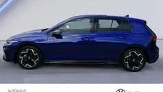 Gebraucht 2025 VW Golf VIII R-line Limousine | 29.949 € (Fairer Preis)