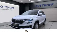 Weiss Gebraucht 2024 Skoda Karoq Selection SUV | 29.977 € (Guter Preis)