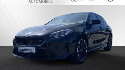 Gebraucht BMW M135 M Sport 300 PS (220 kW) 2025 Black sapphire metallic Kleinwagen