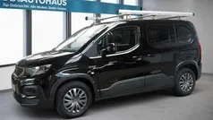 Gebraucht 2023 Peugeot Rifter Allure Van / Kleinbus | 18.830 € (Superpreis)