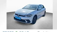 Pure white Gebraucht 2024 VW Polo Life Limousine | 18.440 € (Guter Preis)