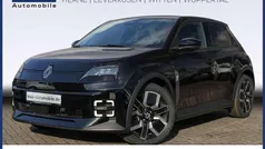 Black pearlschwarz Gebraucht 2025 Renault R5 Urban Kleinwagen | 29.222 € (Fairer Preis)