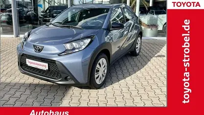 Gebraucht 2025 Toyota Aygo X Business Edition SUV | 15.880 € (Guter Preis)