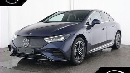Używany Mercedes EQE300 Premium 180 kW (245 KM) 2025 Niebieski Sedan/Limuzyna