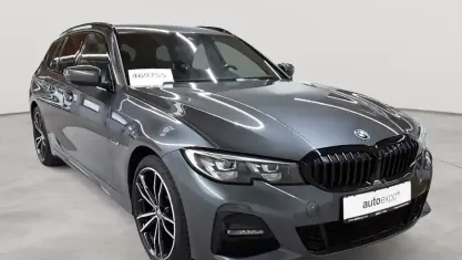 Gebraucht BMW 320e M Sport 163 PS (119 kW) 2021 Mineralgrau metallic Kombi