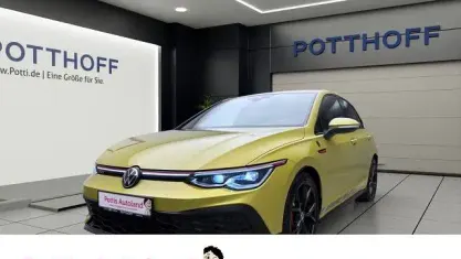 Gebraucht VW Golf VIII GTI Clubsport 300 PS (220 kW) 2023 Gelb Limousine