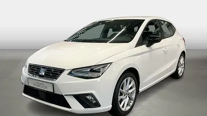 Weiss Gebraucht 2024 Seat Ibiza FR Limousine | 17.820 € (Fairer Preis)