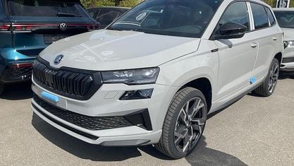 Neu Skoda Karoq SportLine 150 PS (110 kW) 2026 Stahl grau SUV