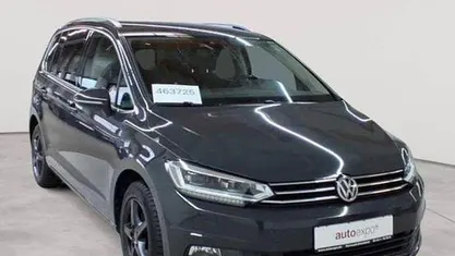 Gebraucht 2020 VW Touran Highline Van / Kleinbus | 19.590 € (Guter Preis)